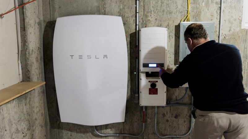 tesla house battery