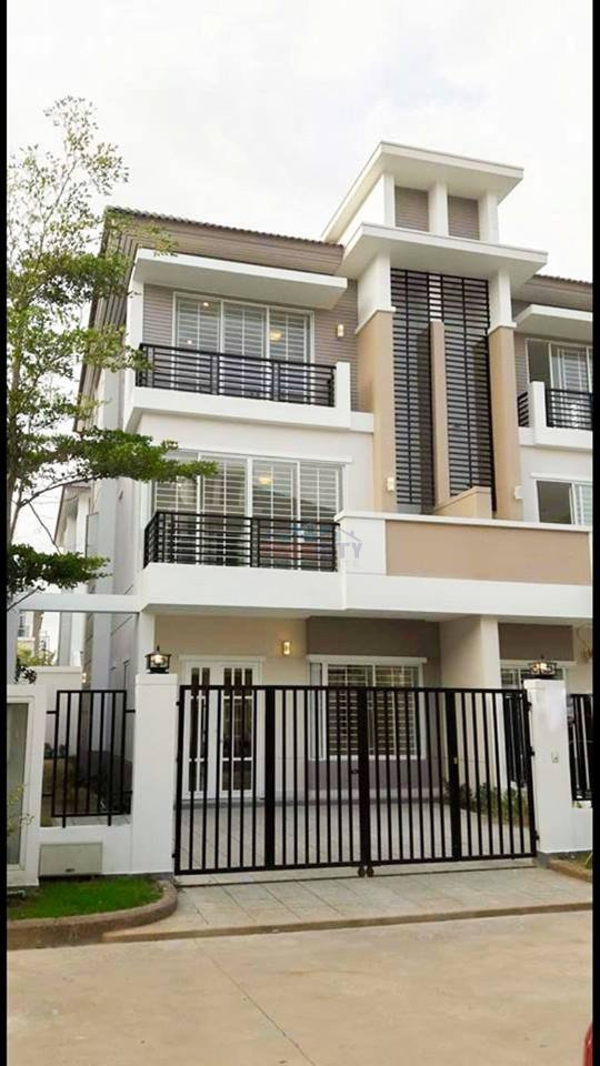 Twin Villa for rent in Borey Peng Hout Boeung Snor Phnom Penh