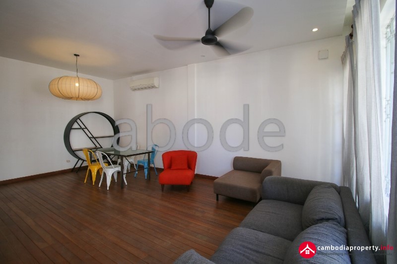 COLONIAL 2BEDROOM APARTMENT FOR RENT RIVERSIDE Cambodia Property